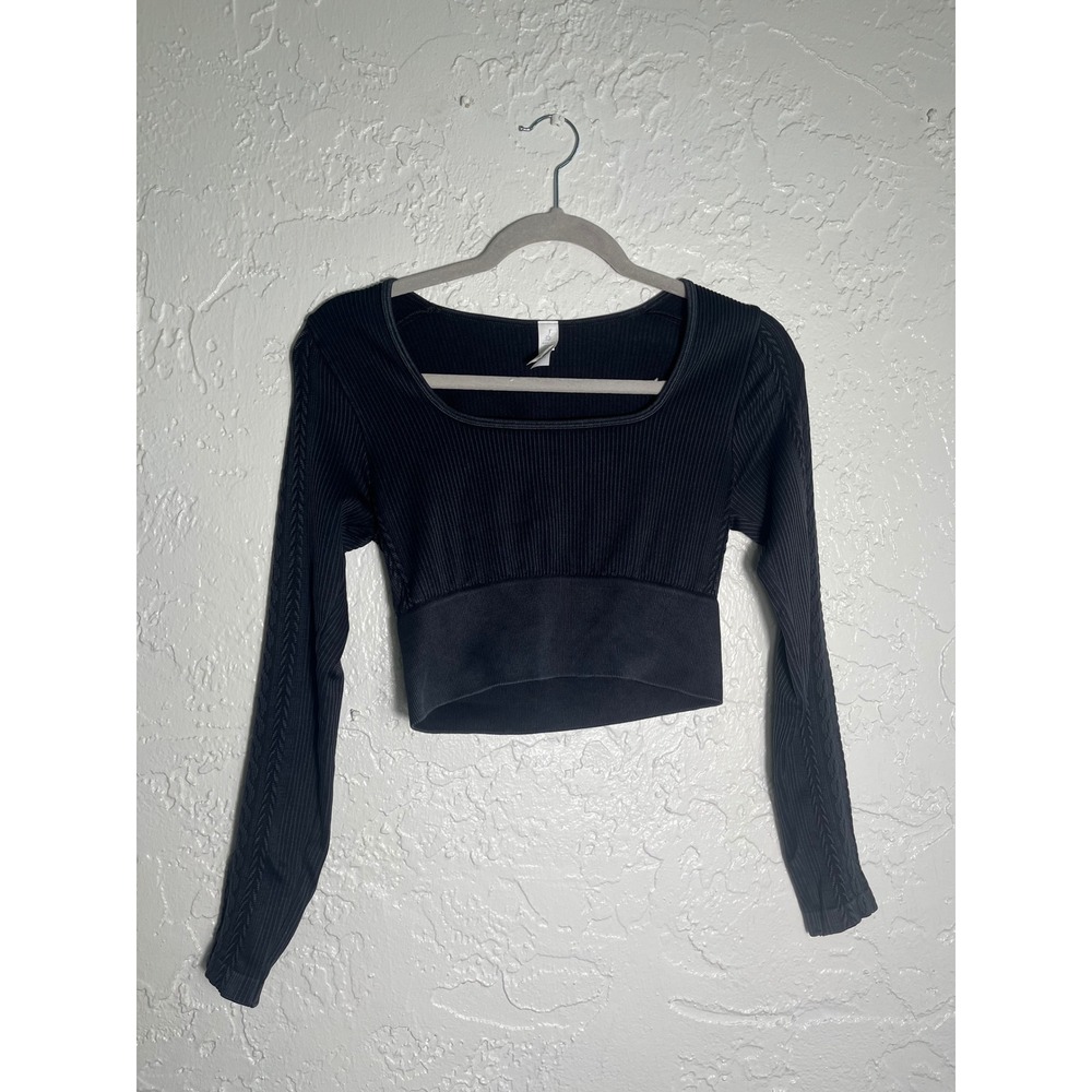 OFFLINE by Aerie Women's Small Black Ribbed Long Sleeve Crop Top Seamless